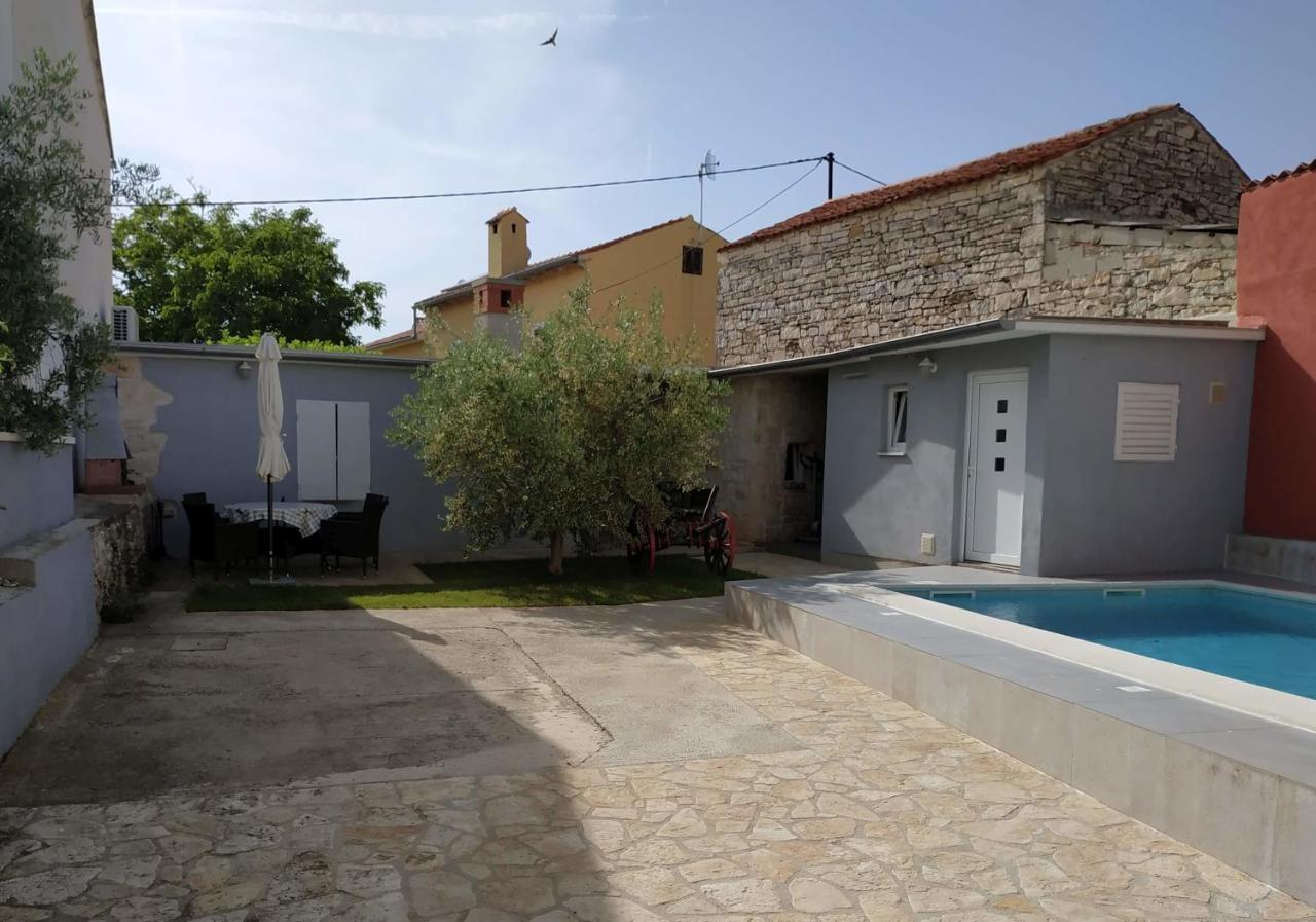Holiday Home Peruski Экстерьер фото